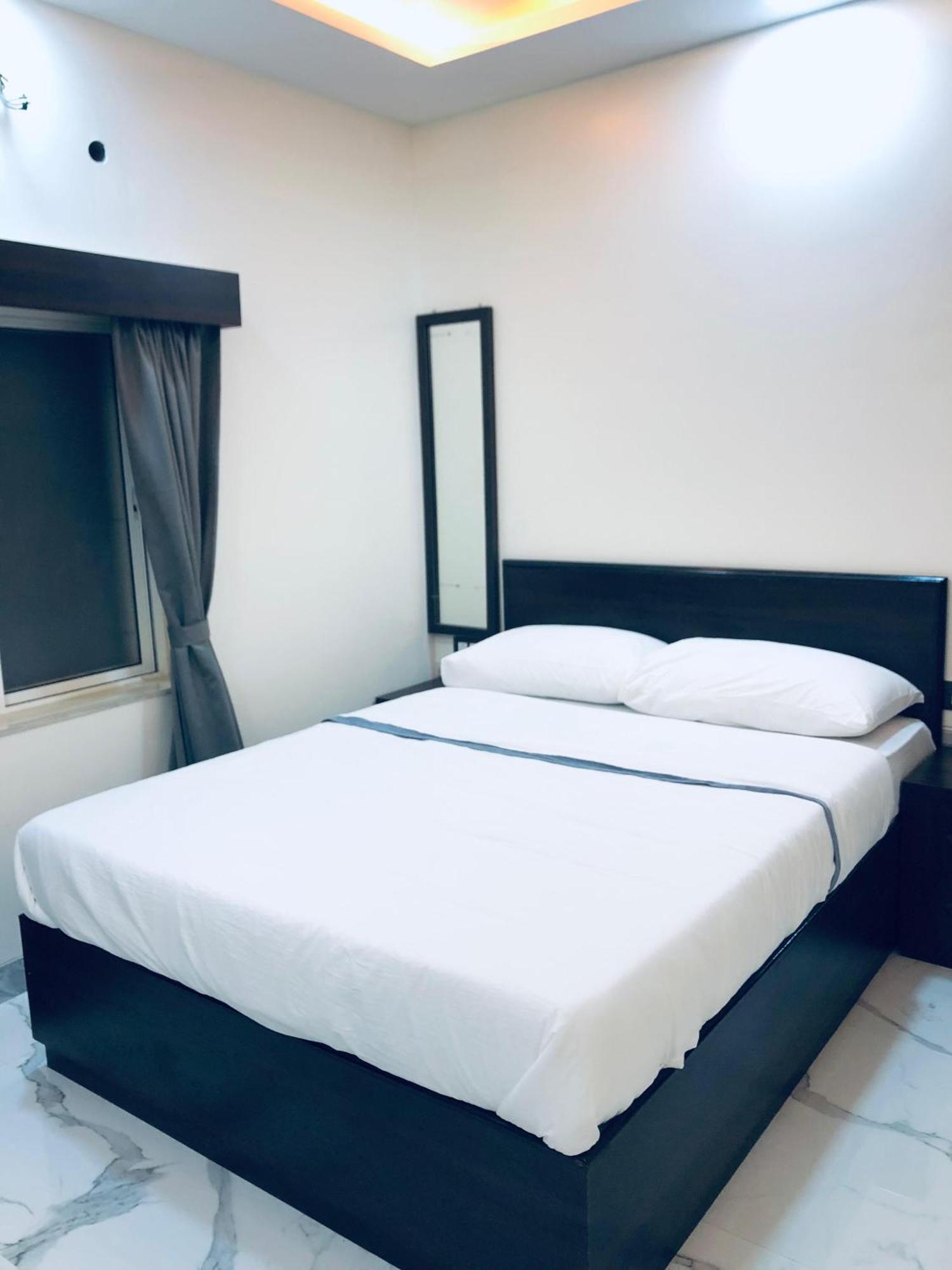 Sameena Guest House 潘奇加尼 外观 照片
